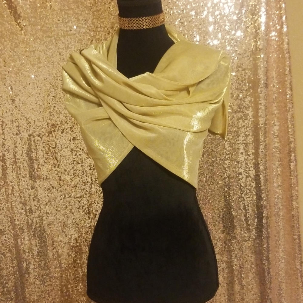 Cejon Textured Metallic Wrap - Picture 4 of 7